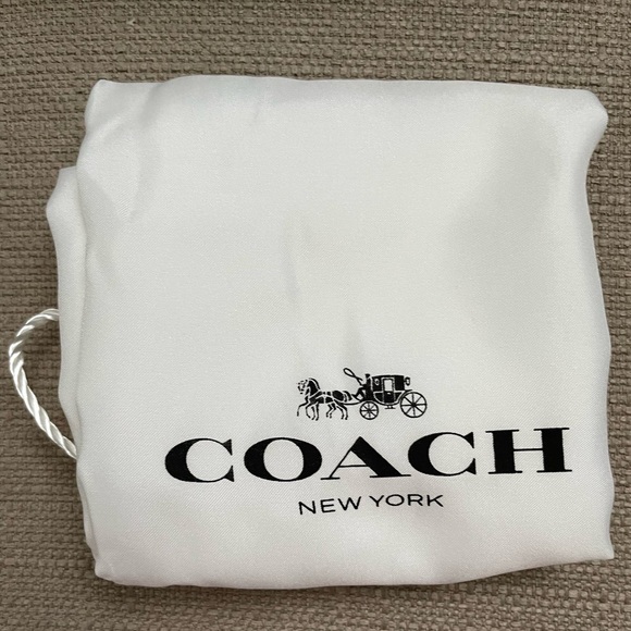 Coach Swinger 20 in Colour Black customized New - Picture 13 of 14
